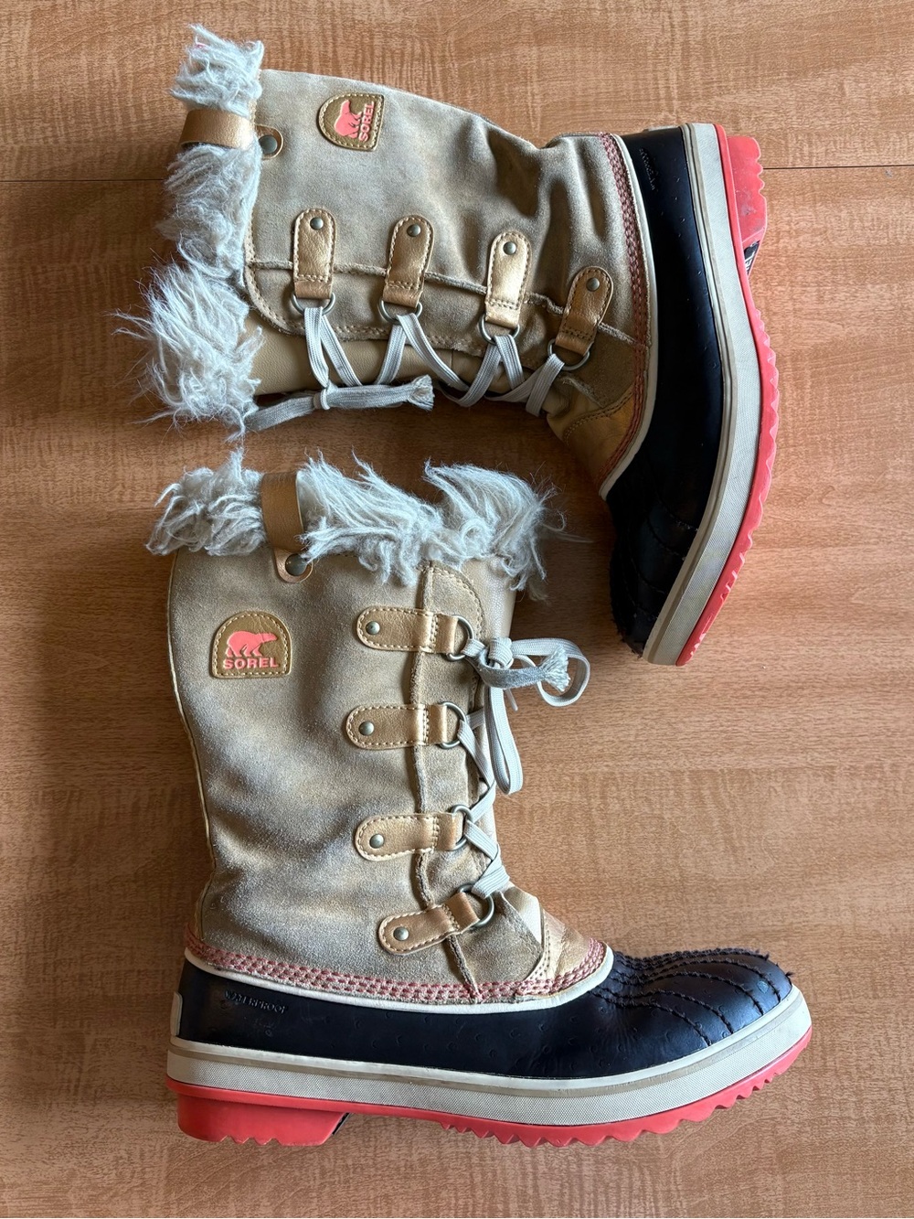 Sorel Tifino Joan of Artic Gold Accent Winter Lace-Up Boots